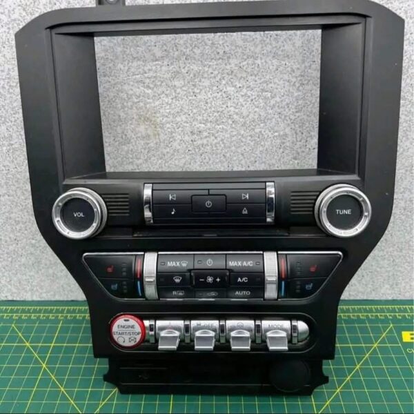 Ford Mustang GT Large Touch Screen, Face Plate, Radio Unti, SYNC 2 Module -OEM - Image 2