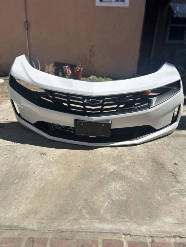 Camaro 2020 LT front bumper and Reinforcement bar. - Image 3