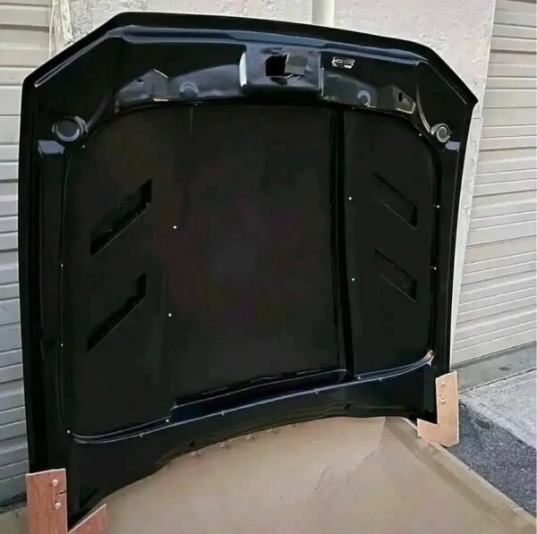 Ford Mustang AMS Style Carbon Fiber Vented Hood - Image 3