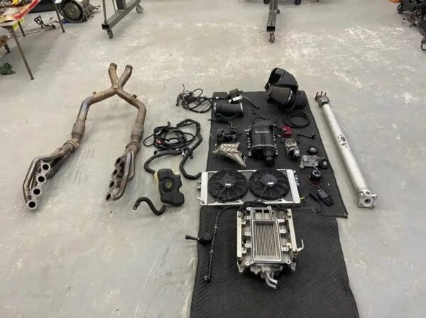 Roush supercharger kit. - Image 2