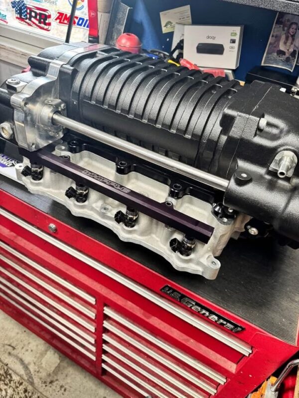 Whipple 2.9 Supercharger Kit - Image 10