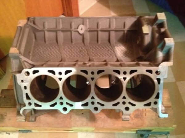 03-04 terminator Cobra FORD RACING 4.6L ALUMINATOR BLOCK NEW. - Image 4