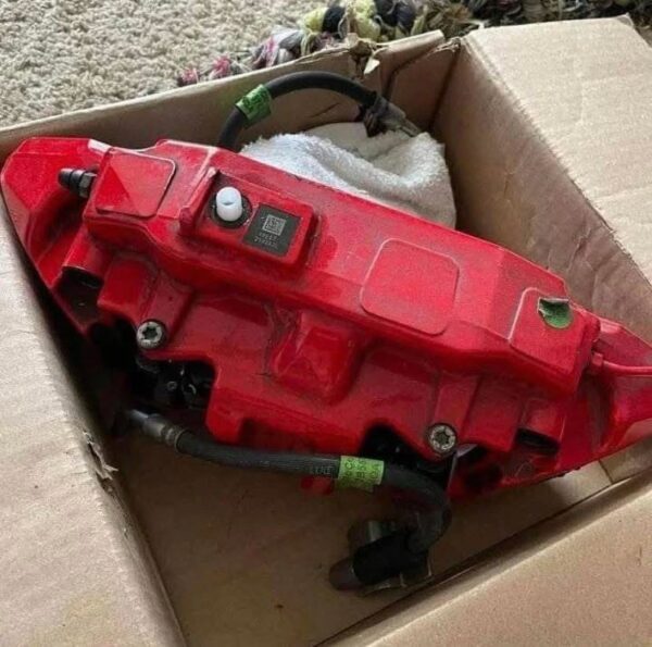 GT500 brake calipers and knuckles - Image 4